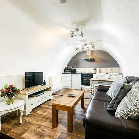Unique 1 Bedroom Apartment-Bath Eksteriør bilde